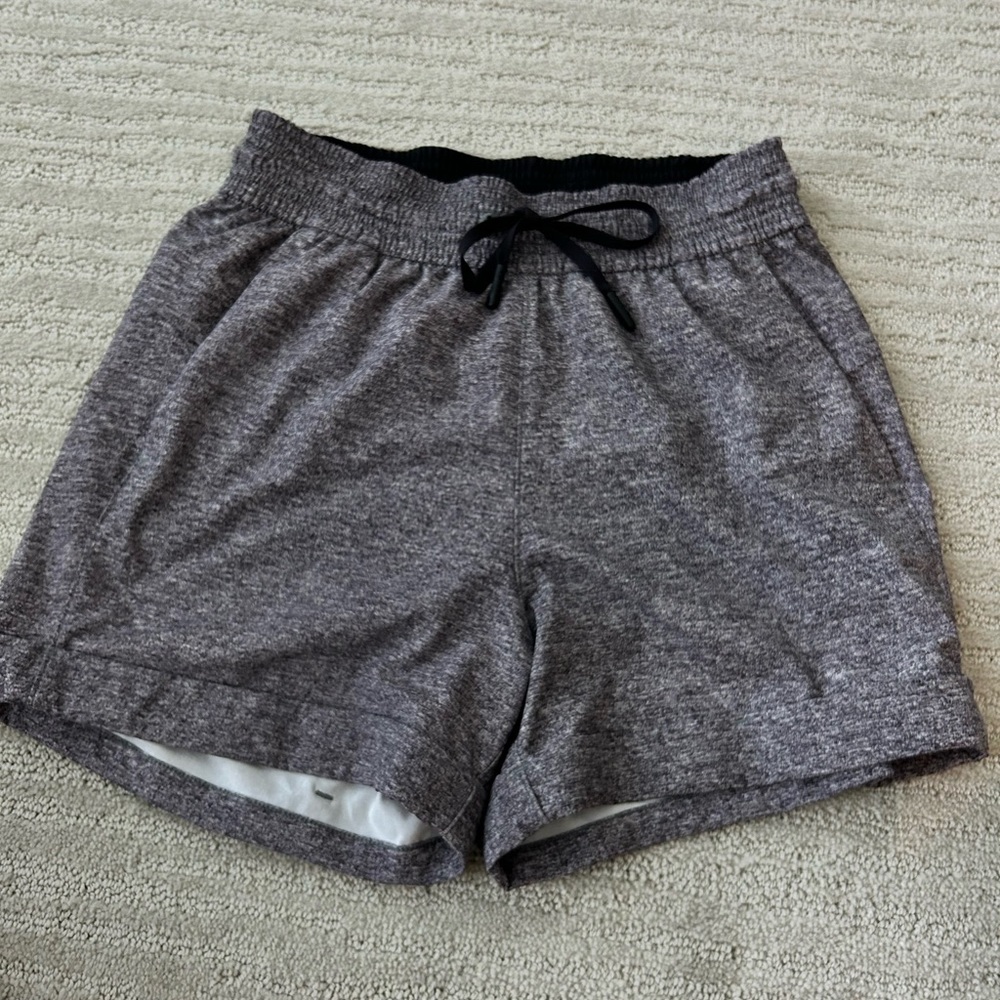 Lululemon shorts!